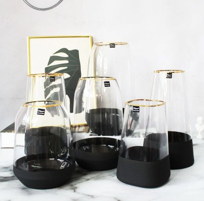 Vase en verre avec fond noir et bordure dorée, D9xH23CM