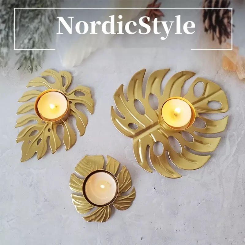 Photophore en métal doré, 9,5x14xH1,7cm