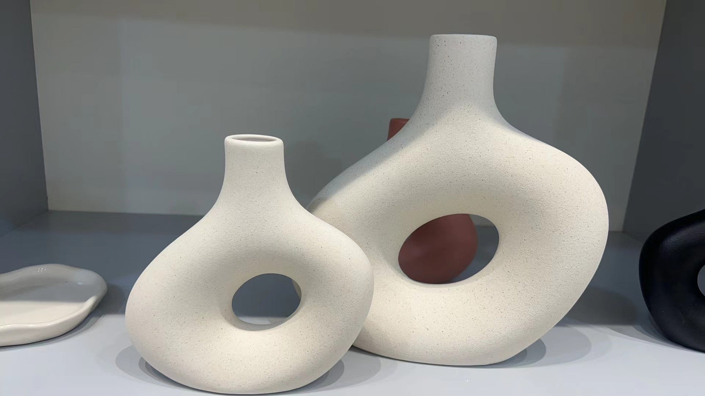 Vase en ceramique blanc, 23,7x6xH23,5cm