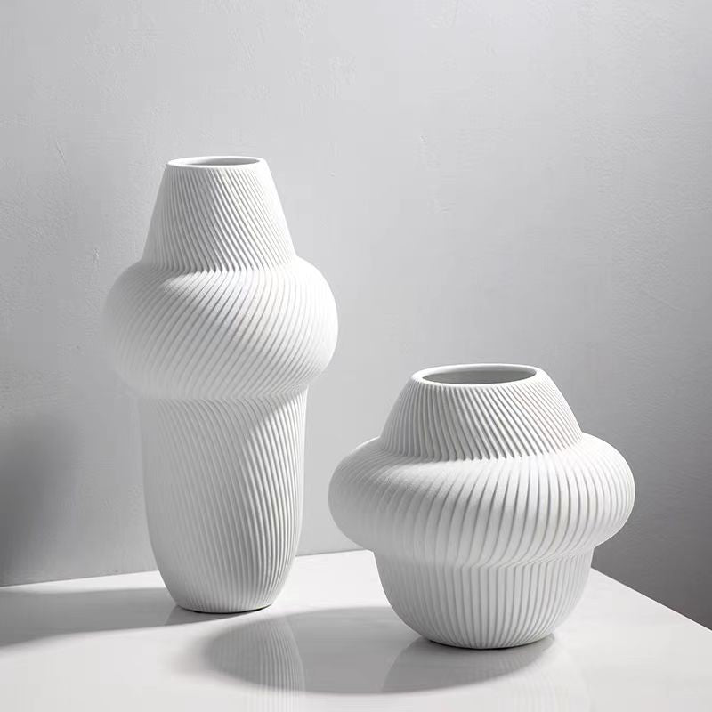 Vase en ceramique blanc, D15,5xH29cm