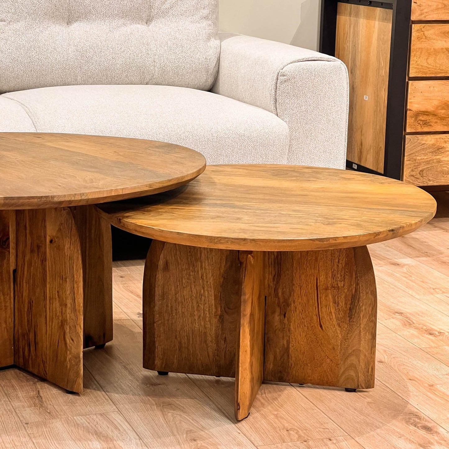 Table basse en bois de manguier, D80xH45 cm - TORONTO