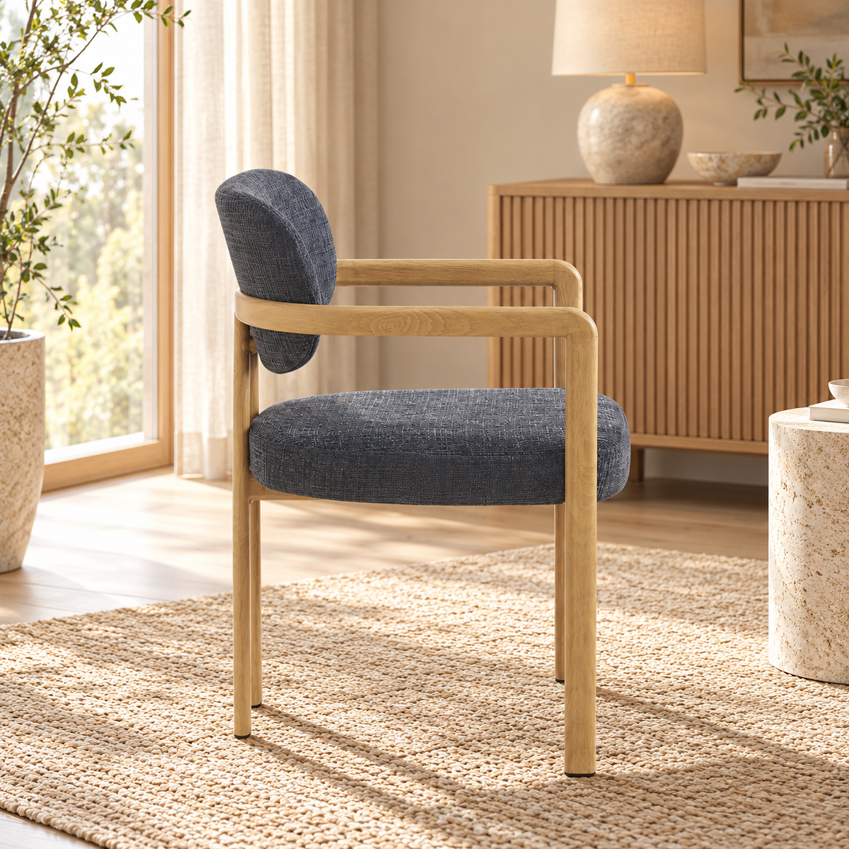 Chaise avec accoudoir en tissu anti tache, 57x55xH82CM - SANTORI