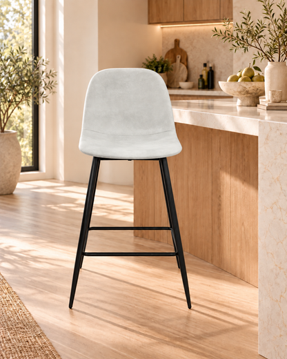 Tabouret de bar en velours pieds noirs, 41x51,5xH106 cm - KLARY