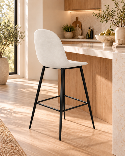 Tabouret de bar en velours pieds noirs, 41x51,5xH106 cm - KLARY