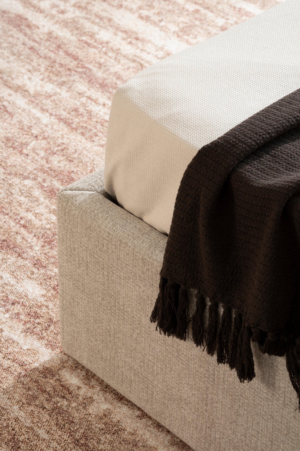 Lit en tissu anti tache - RIHAN