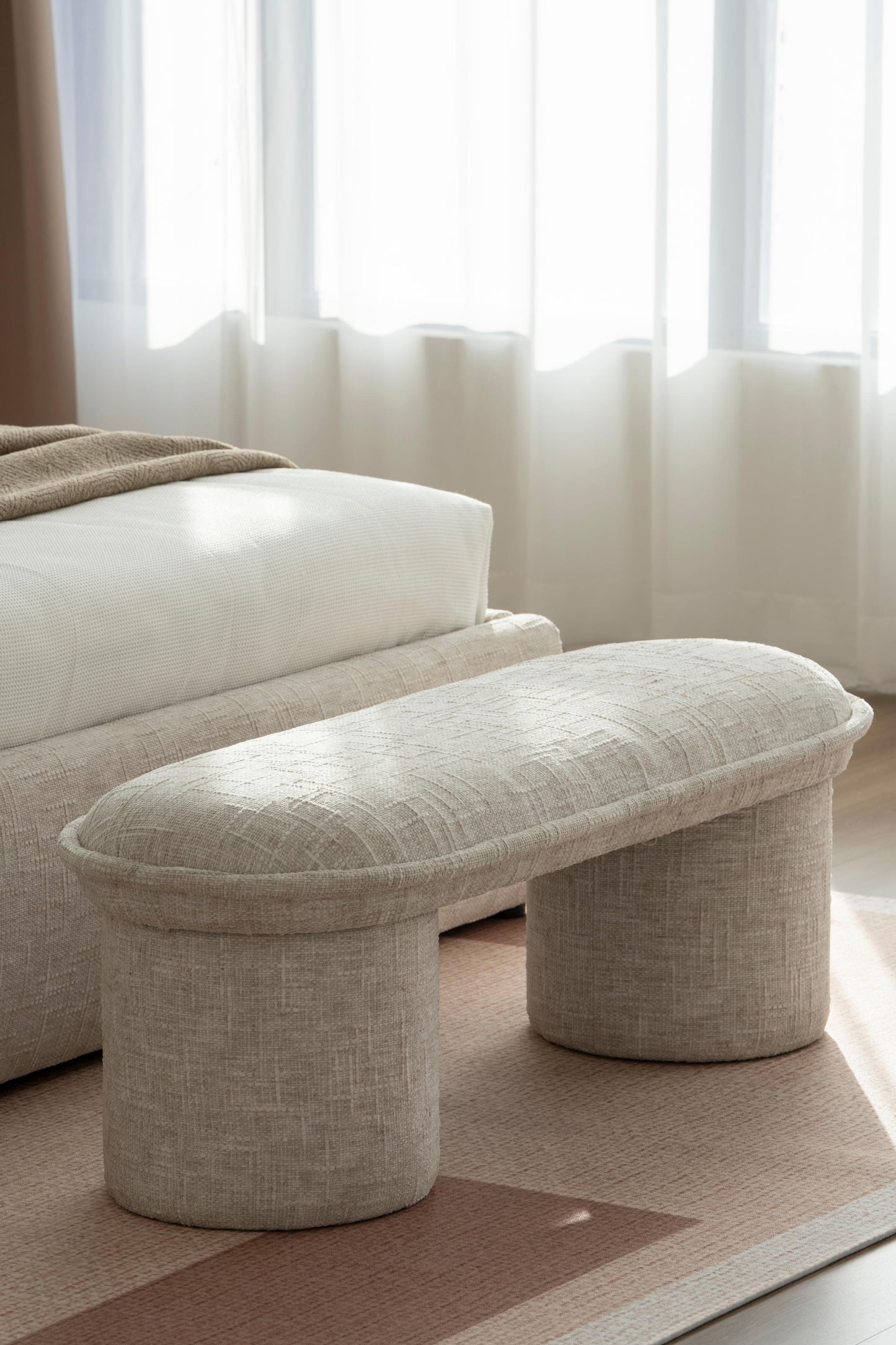 Banc pouf en tissu anti tache, 123x43xH42CM Mont-blanc