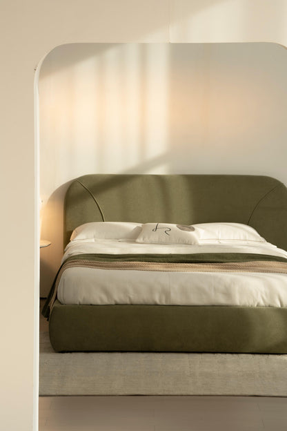 Lit en tissu vert avec sommier Softy