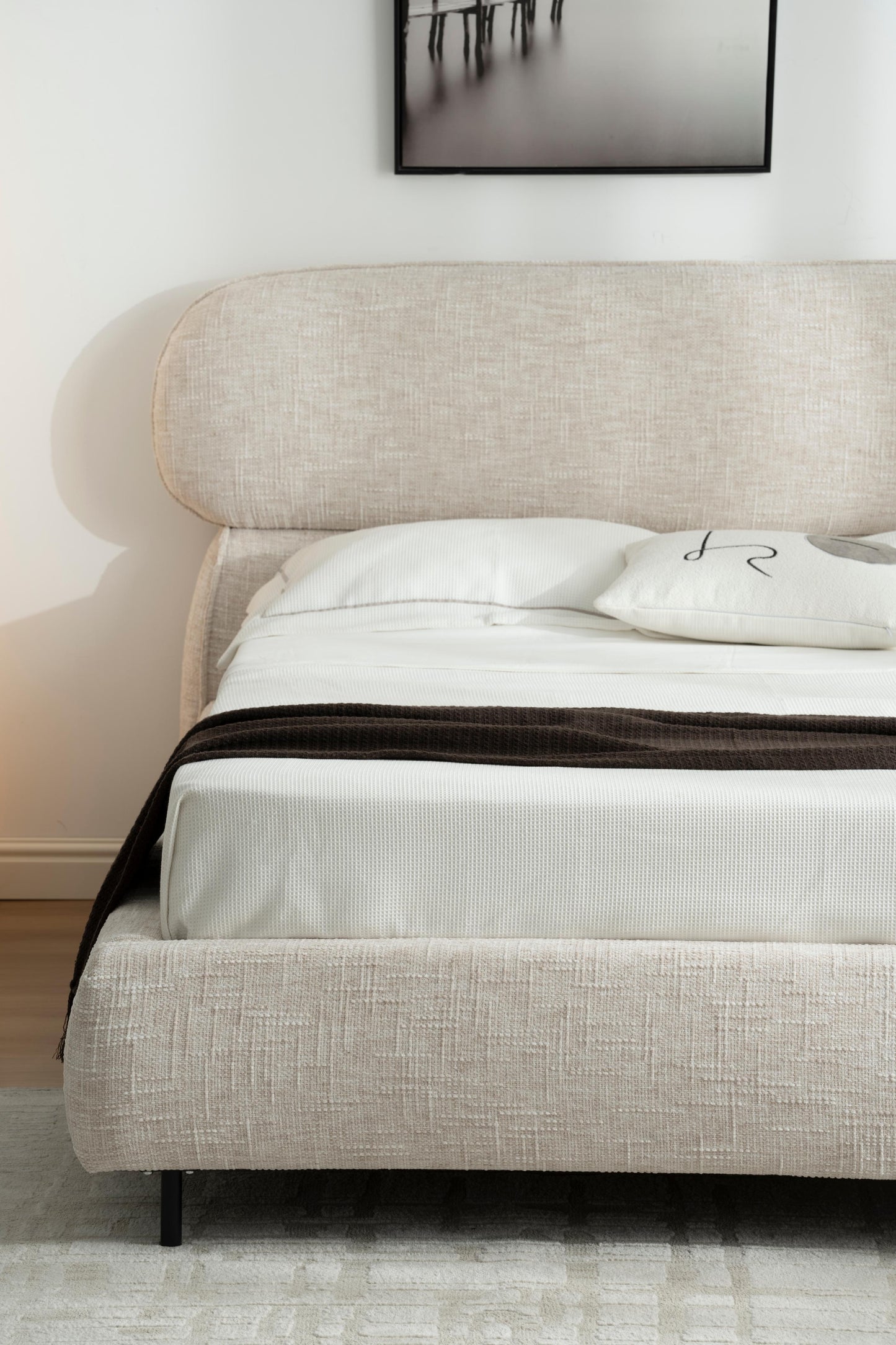 Lit en tissu avec sommier inclus Emilie