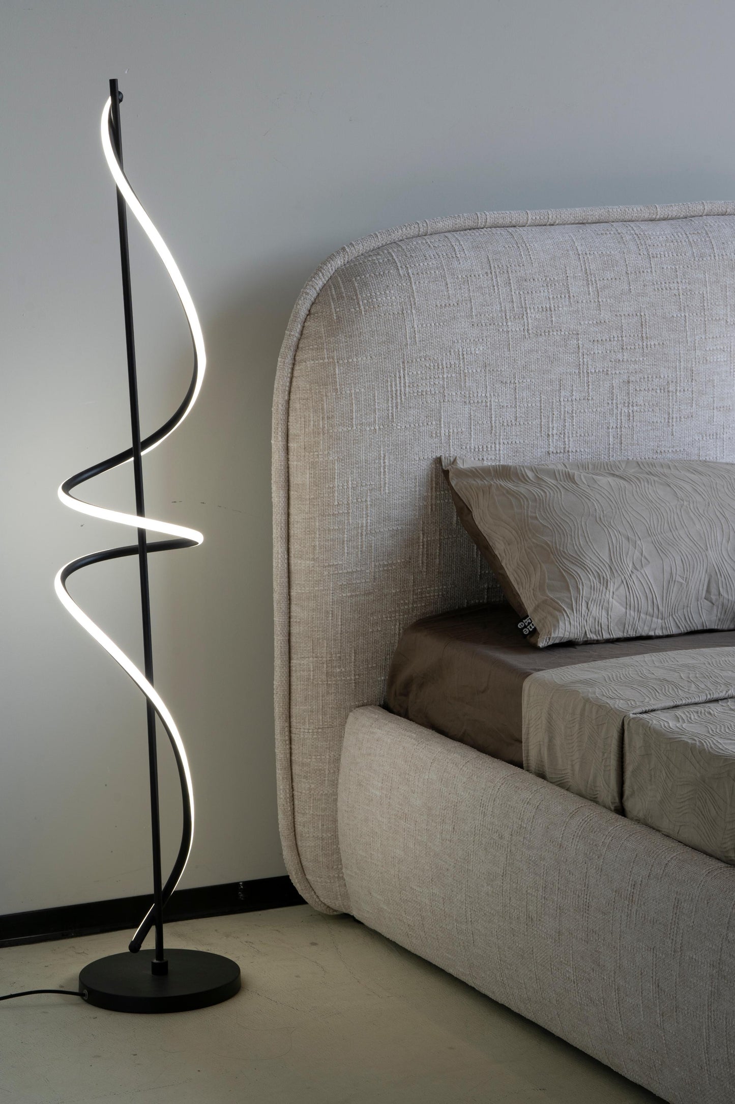 Lit avec sommier en tissu anti tâche -Mont Blanc