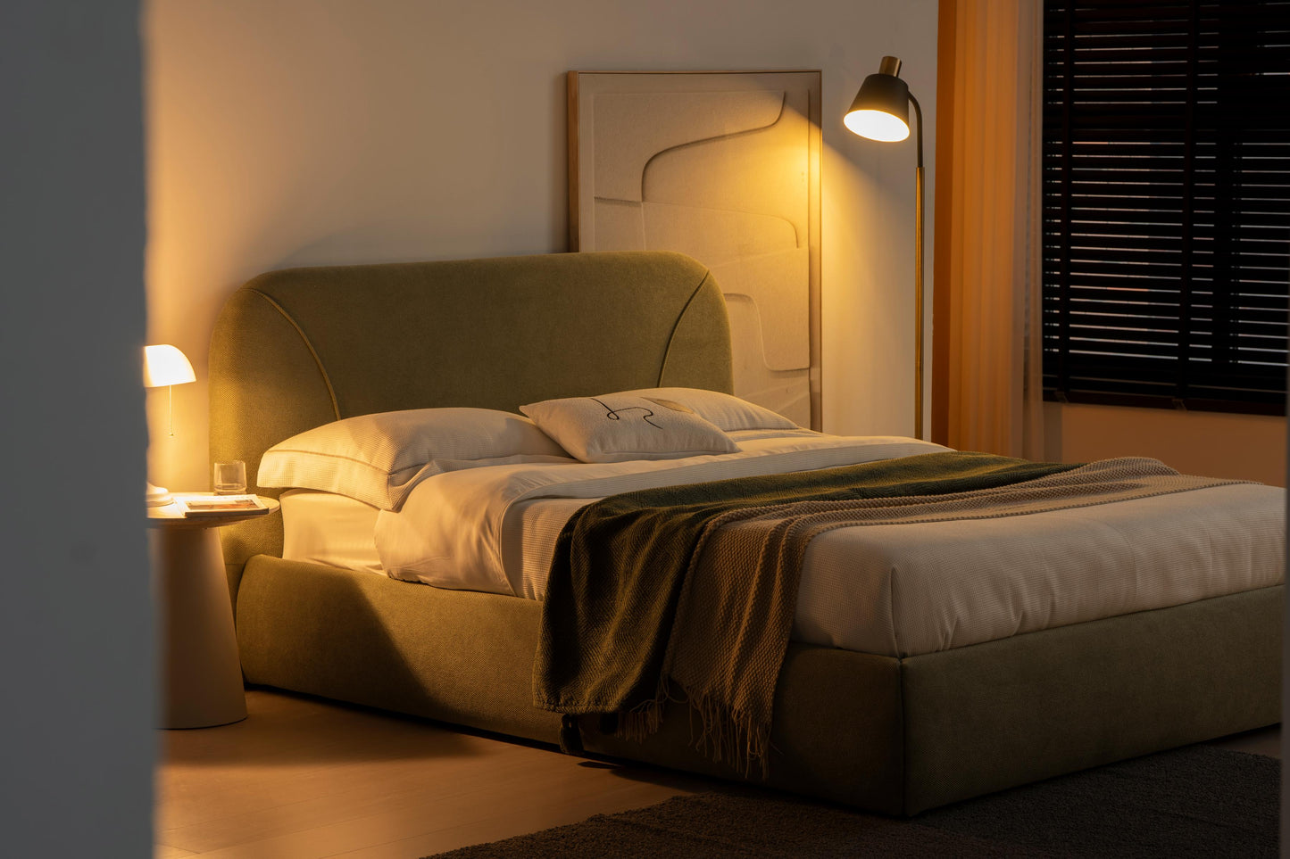 Lit en tissu vert avec sommier Softy